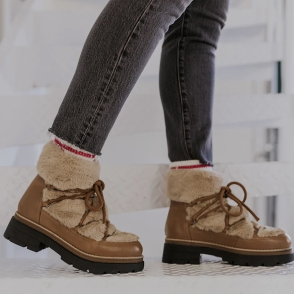 Free People Shoes - Free People Polar queen faux fur boots 38 NEW 8